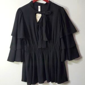 Chrisie Styles Women's Black Bell Sleeves Blouse Sz 3X